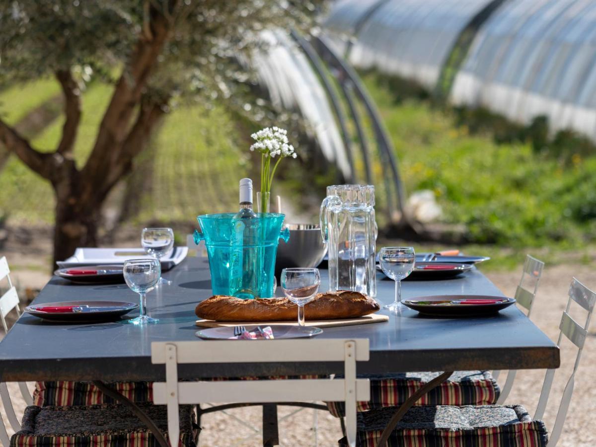 Holiday Home Mas De La Gourmette By Interhome ชาโตเรอนาร์ ภายนอก รูปภาพ